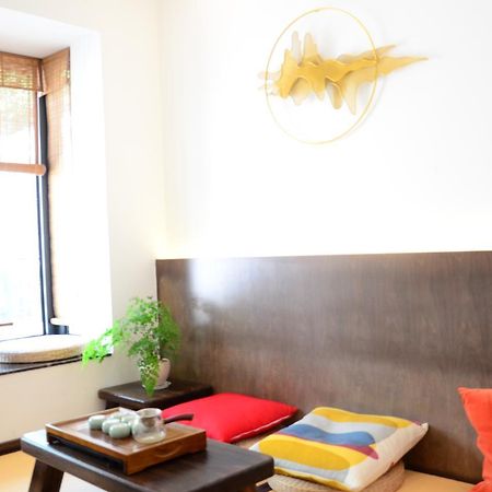 Hangzhou Puyu Travelling With Hotel المظهر الخارجي الصورة