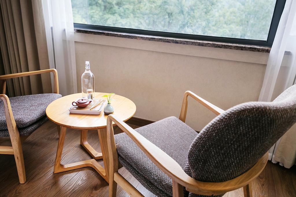 Hangzhou Puyu Travelling With Hotel المظهر الخارجي الصورة