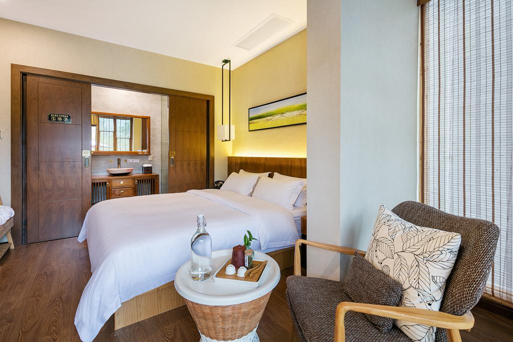 Hangzhou Puyu Travelling With Hotel المظهر الخارجي الصورة