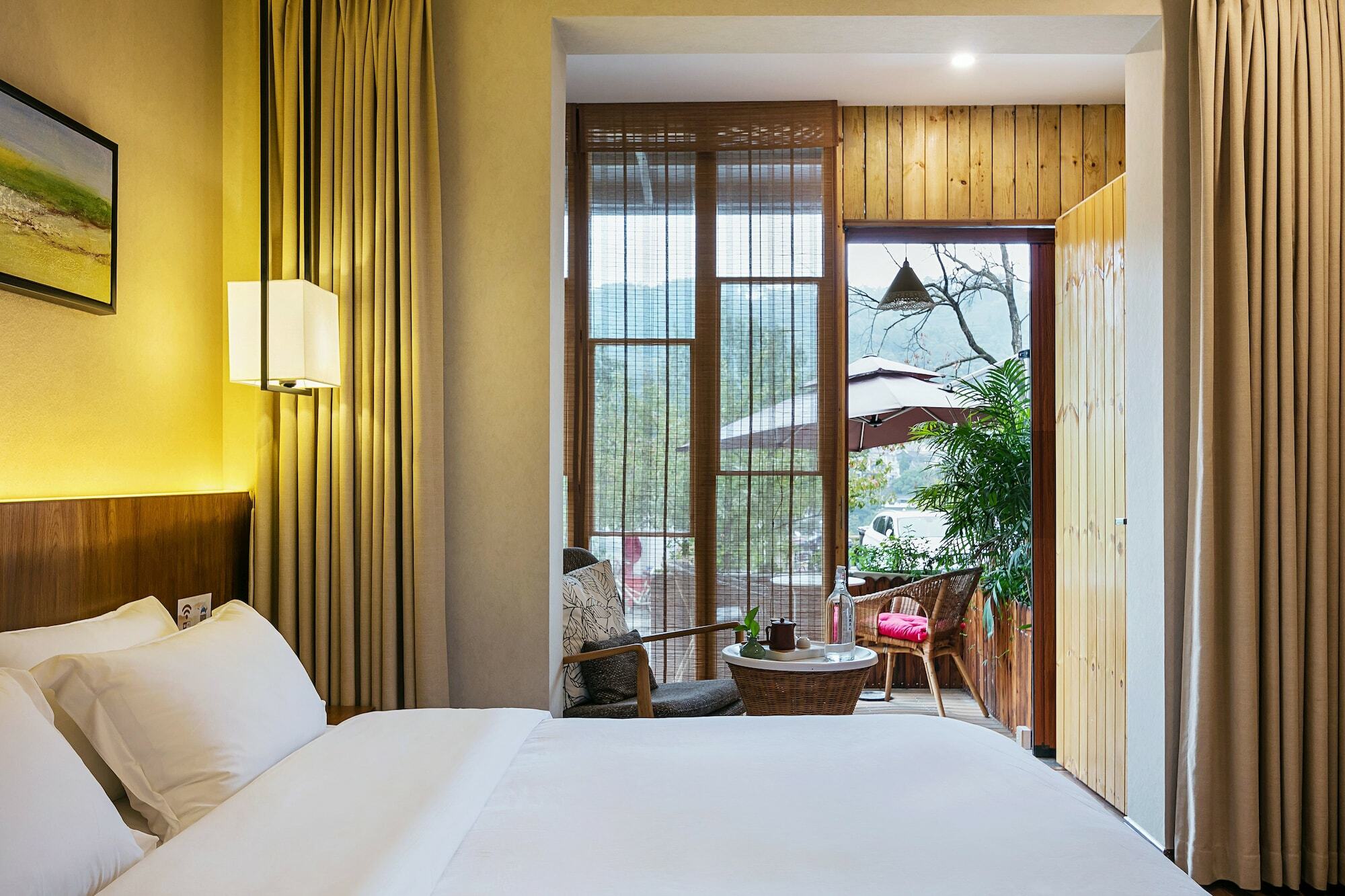 Hangzhou Puyu Travelling With Hotel المظهر الخارجي الصورة